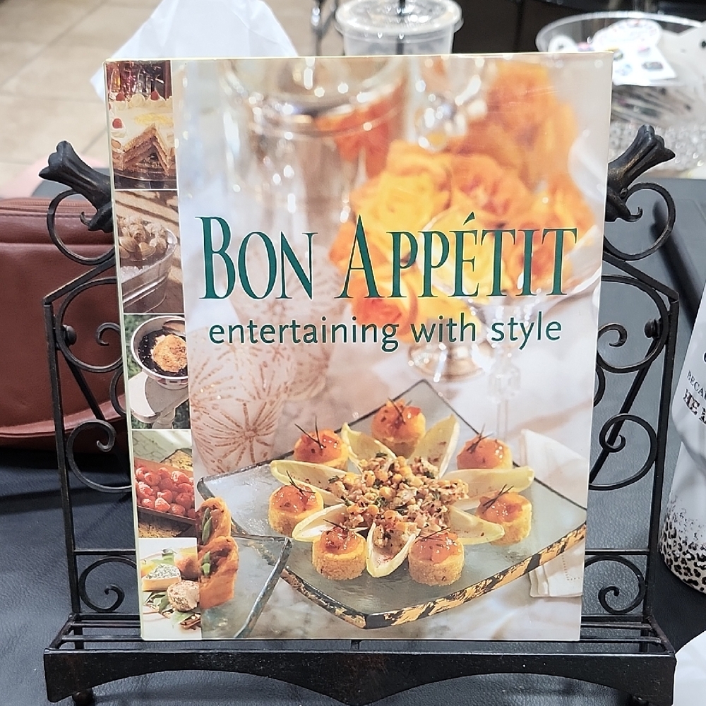 BON APPETIT "ENTERTAINING with STYLE" COOKBOOK